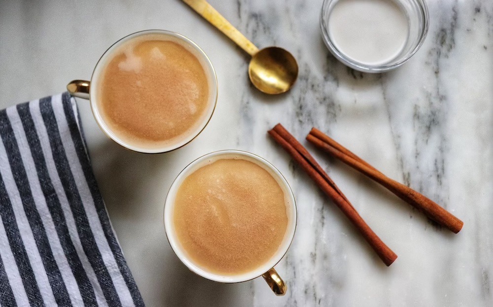 Easy Vegan Chai Latte recipe featured by top US wellness blogger, Elizabeth Finch Wellness